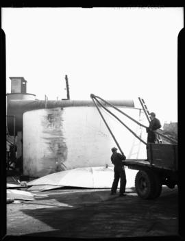New oil tank (Hogg)