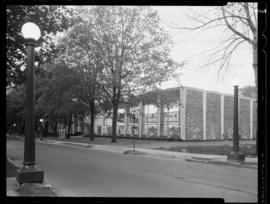 Kitchener Library, Exterior