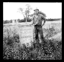 Pioneer Cemetery near Haysville, Summer