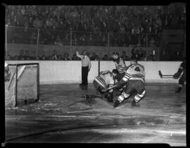 Hockey, Allan Cup, Final Action