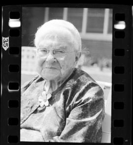 Stauffer, Mrs. Agnes