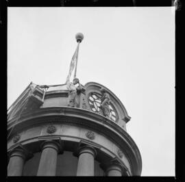 City Hall, Clock Washing