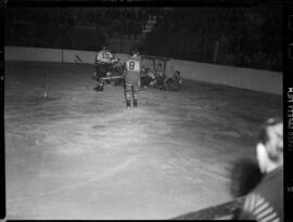 Hockey, Action, Waterloo Siskins