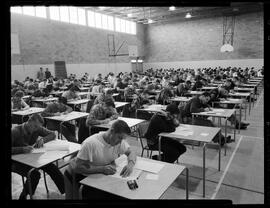 University of Waterloo, Students Studying