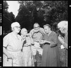 Sunnyside Home, Picnic