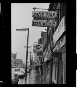 Waterloo Downtown Signs