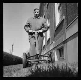 Economical Insurance Company, Lawn Mower