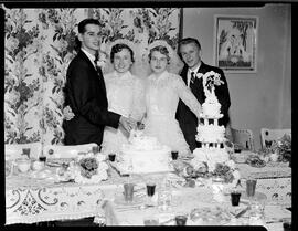 Double Wedding, Polzin Sisters