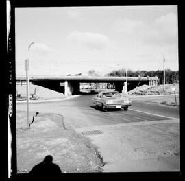 King St., E., Expressway