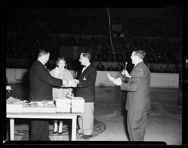 Bell, Marilyn Visits Kitchener