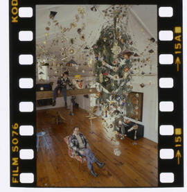 Upside down christmas tree, Bernard Bowles, Tony Pace