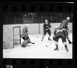 Hockey, Greenshirts vs. Dixie