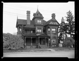 Waterloo, Ont. Liquor Board Property, 42 Erb St. East