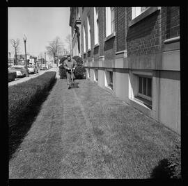 Economical Insurance Company, Lawn Mower