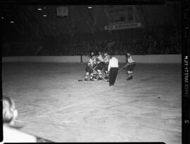 Hockey, Action, Waterloo Siskins