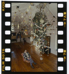 Upside down christmas tree, Bernard Bowles, Tony Pace