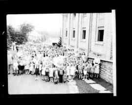 Mennonite Bible School Grads