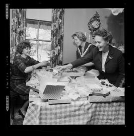 Lippert, Mrs. Harold, Home-made Xmas Candy