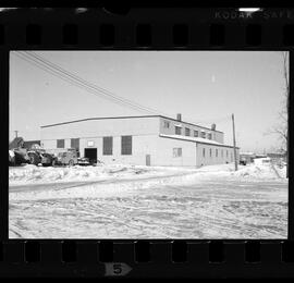 Knollwood Park, Armories
