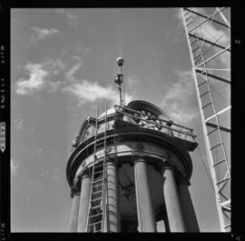 City Hall, Clock Washing