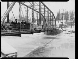 Accident, St. Jacobs Bridge