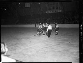 Hockey, Action, Waterloo Siskins