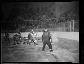 Hockey, Dutchmen Action