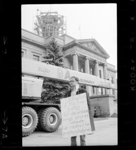 Kitchener City Hall Protester