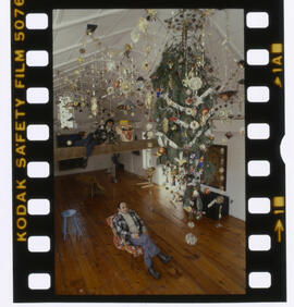 Upside down christmas tree, Bernard Bowles, Tony Pace