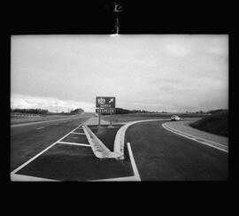 Highway 401, Feature